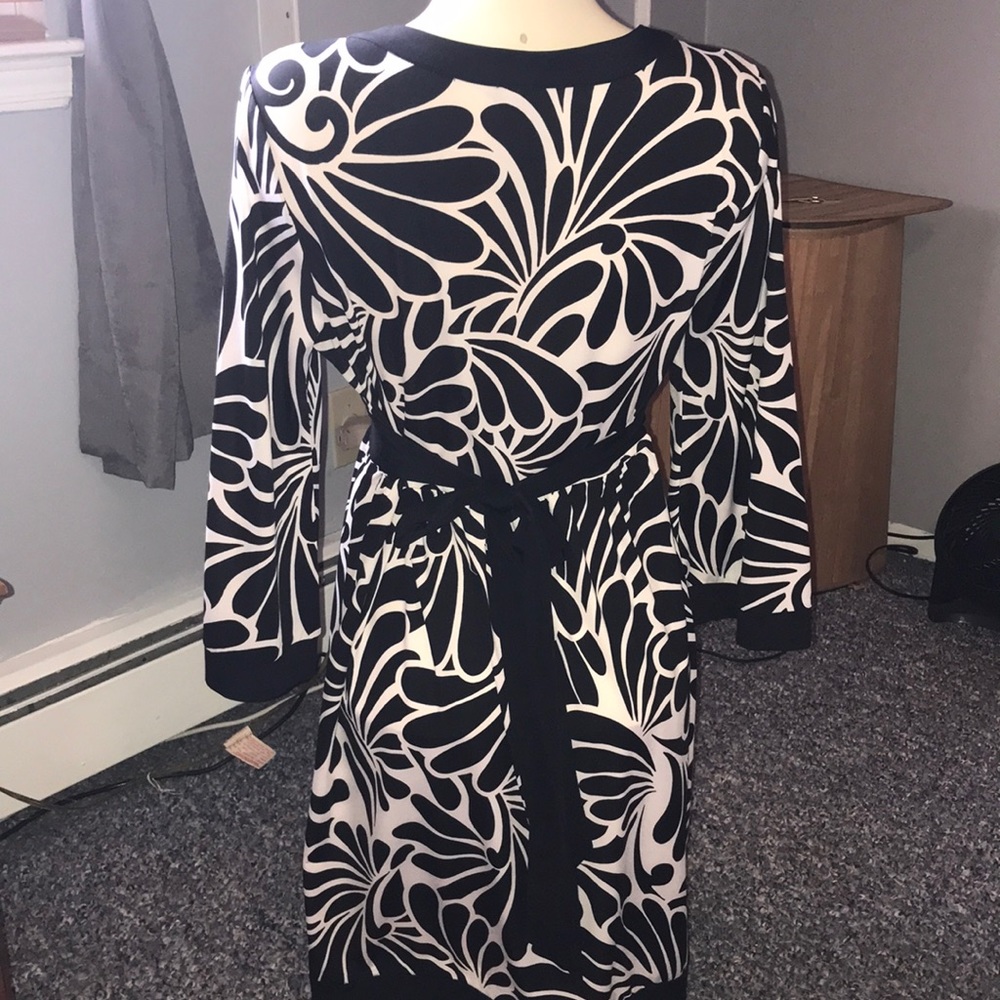 INC Women’s dress - Picture 3 of 5
